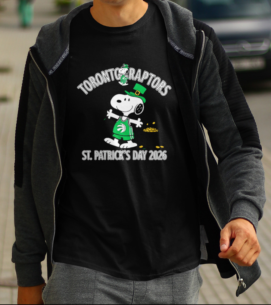 Toronto Raptors Snoopy St Patrick's Day 2026 Basketball Clover T-Shirt