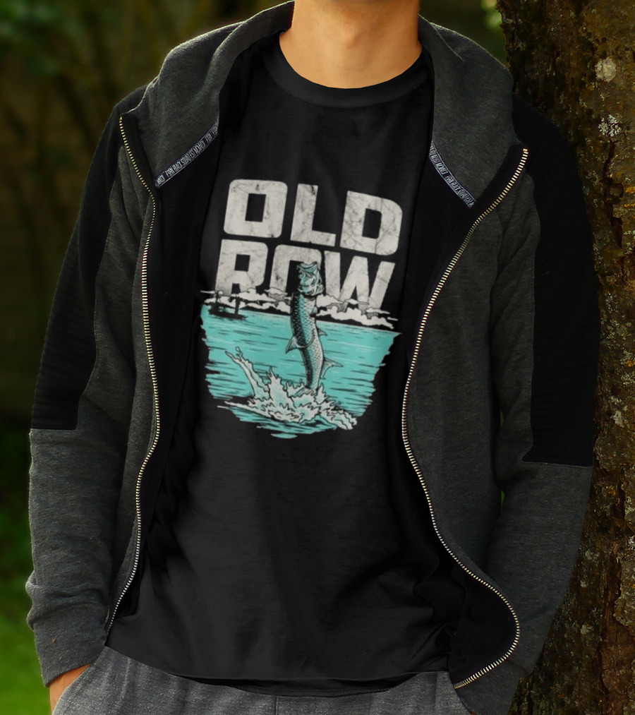 Old Row Tarpon Jumping Fishing Scene T-Shirt