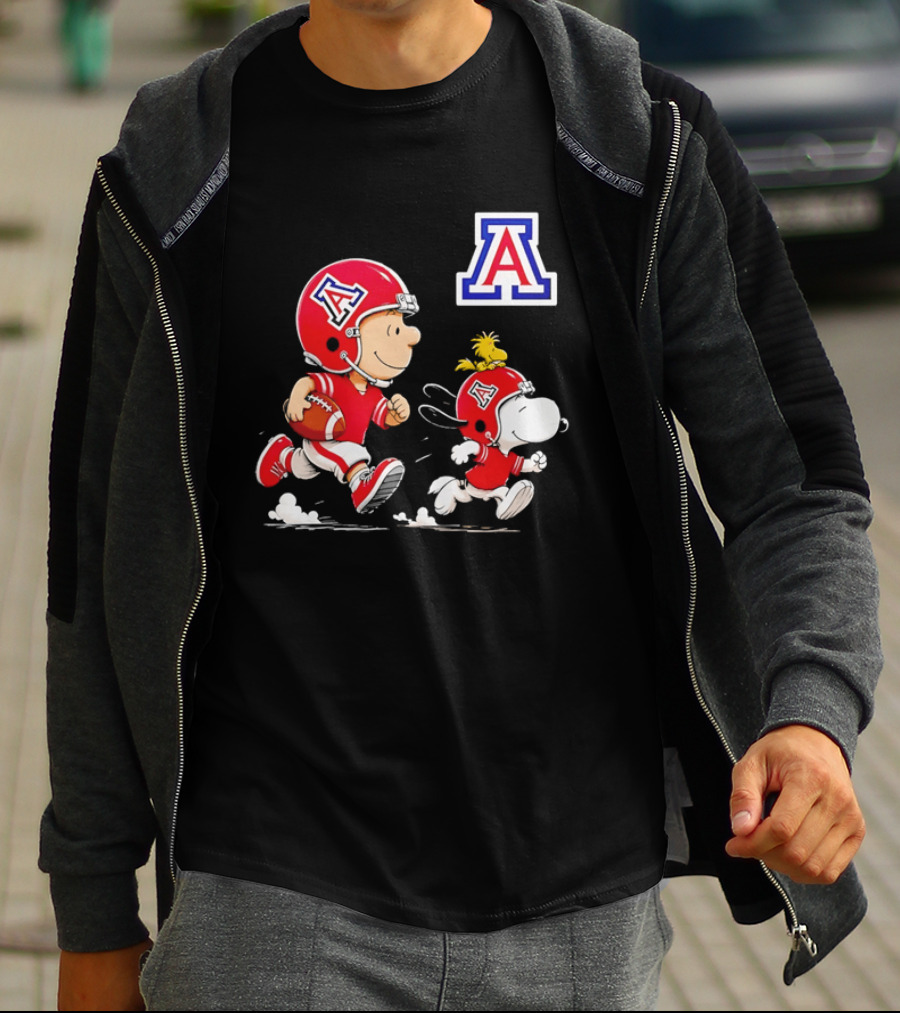 Peanuts Characters Football Arizona Wildcats Team Helmets And Jerseys T-Shirt
