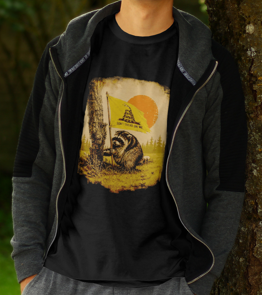 Don't Tread On Me Raccoon Holding Gadsden Flag Rustic Sun T-Shirt