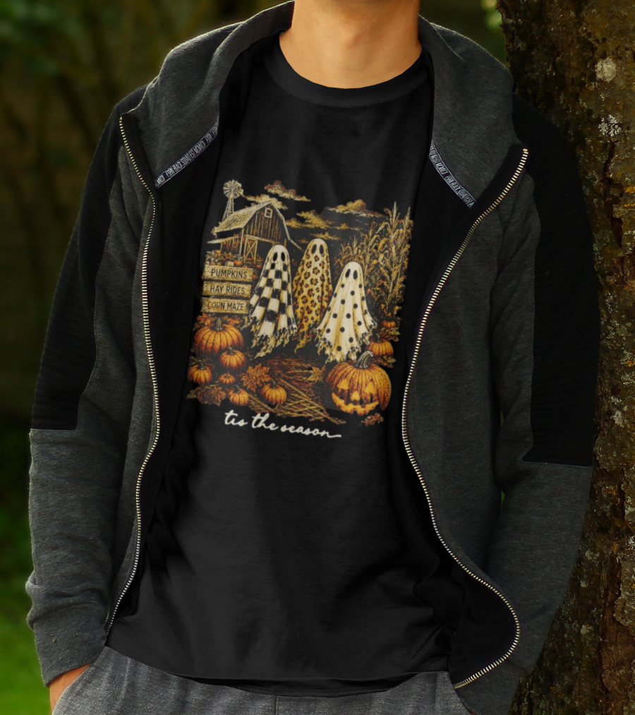 Tis The Season Halloween Ghosts Trio Pumpkins Hay Rides Corn Maze Spooky Autumn T-Shirt