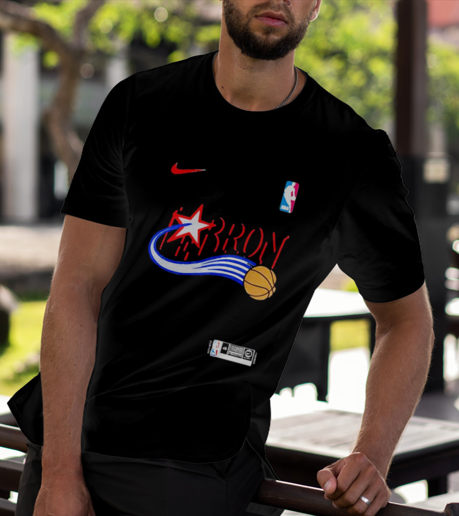 Nike NBA LeBron Star Basketball Graphic Philadelphia 76ers T-Shirt