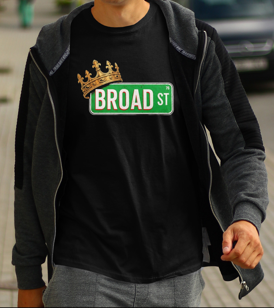 Philadelphia 76ers Broad Street 76 King Crown T-Shirt