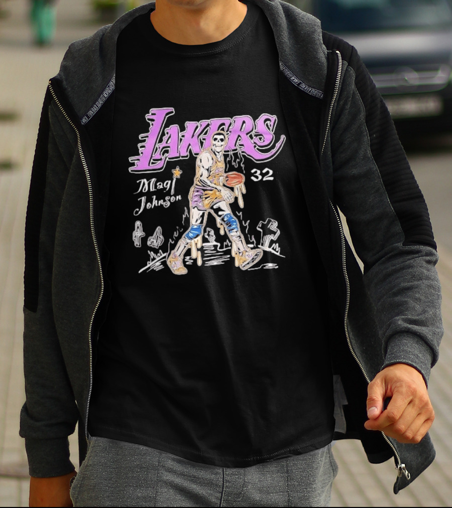 Lakers Magic Johnson 32 Skull Basketball Dribbling T-Shirt