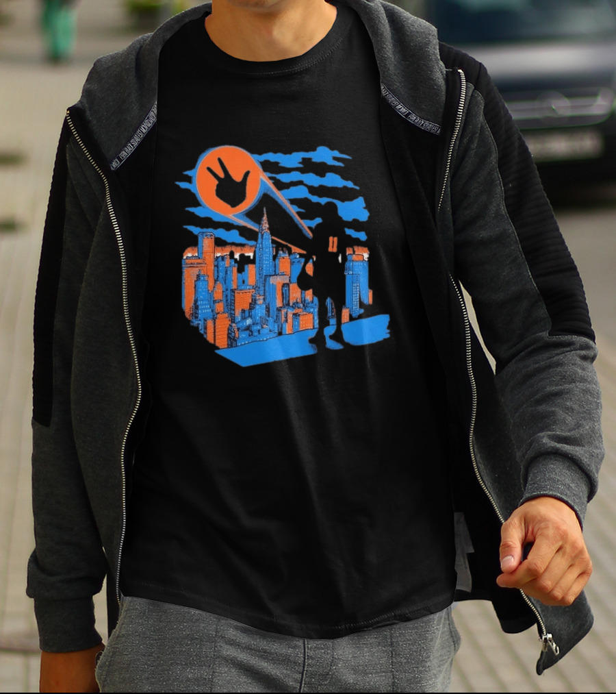 New York Knicks Jalen Brunson NYC Skyline Hero Hand T-Shirt