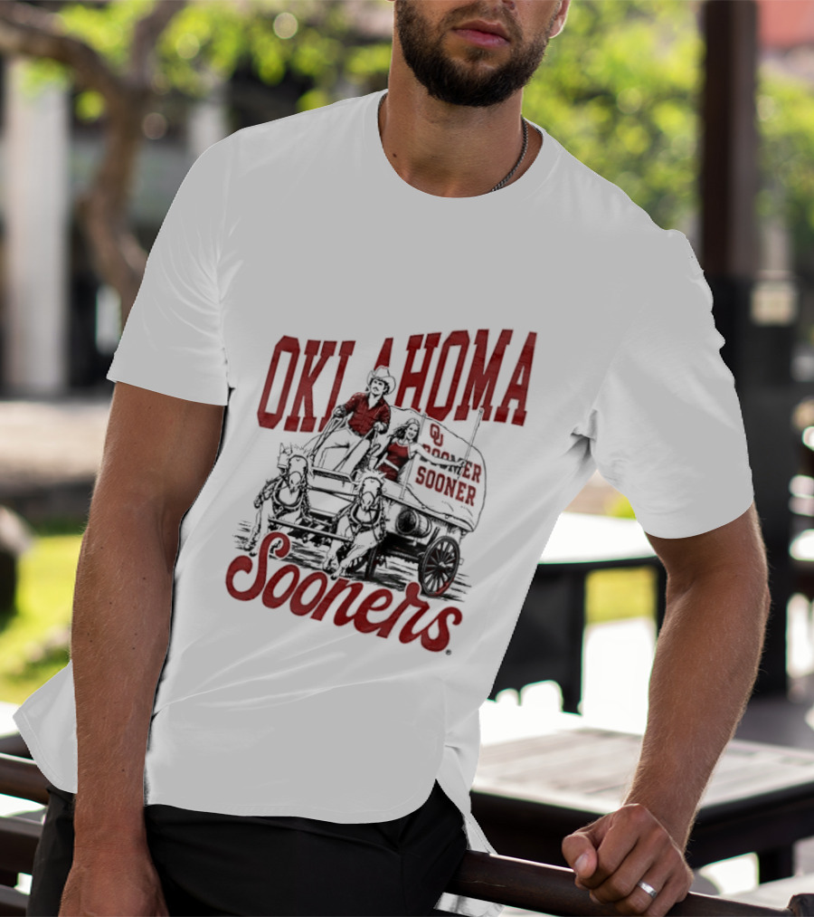 Oklahoma Sooners Boomer Sooner Horse Drawn Wagon T-Shirt