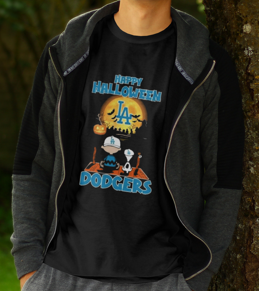 Happy Halloween Los Angeles Dodgers Peanuts Snoopy Charlie Brown T-Shirt