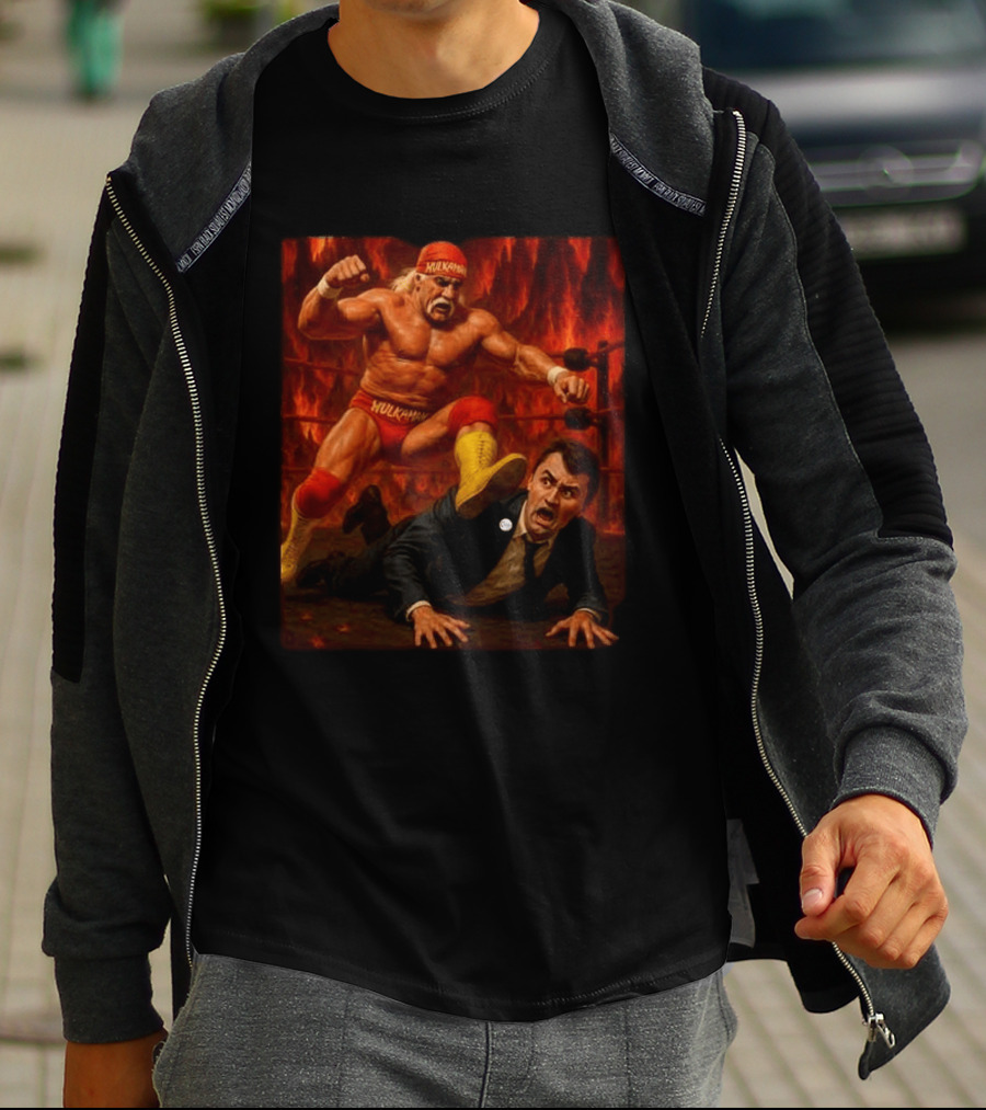 Hulk Hogan Hulkamania Vs Charlie Kirk Wrestling Meme Image T-Shirt