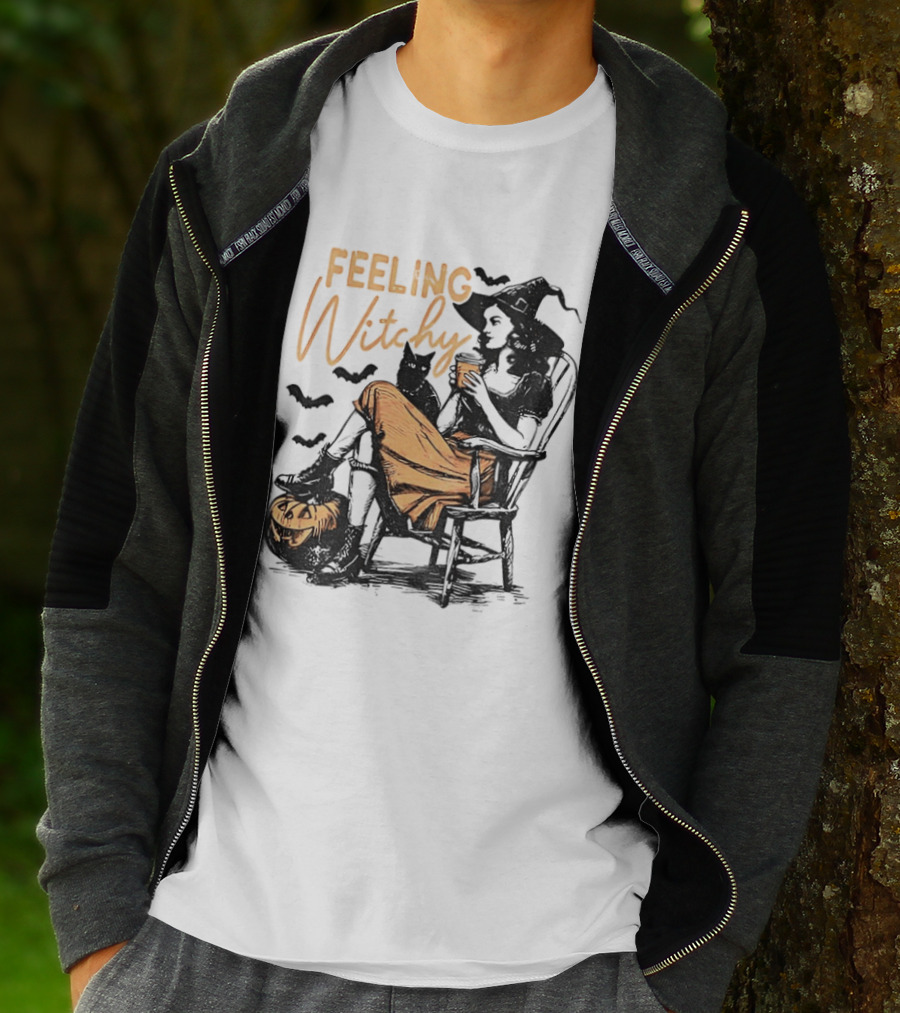 Feeling Witchy Witch With Pumpkin And Bats Halloween Vibes T-Shirt