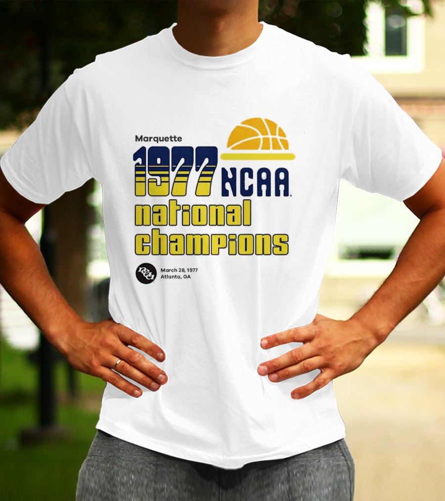 Marquette 1977 NCAA National Champions Basketball March 28_ASTRO_NY T-Shirt