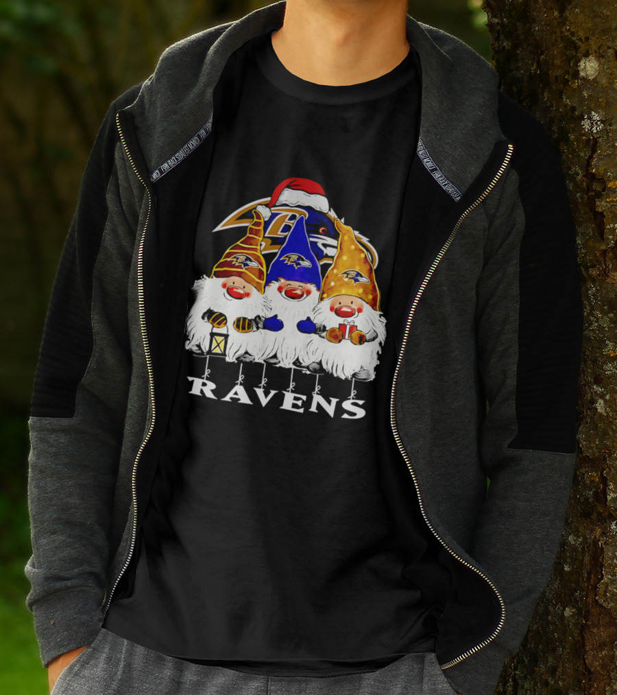 Gnomes Baltimore Ravens Christmas T-Shirt