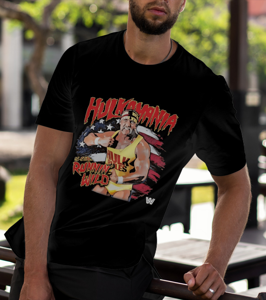 Hulk Hogan Hulkamania Runnin Wild American Flag WWE T-Shirt
