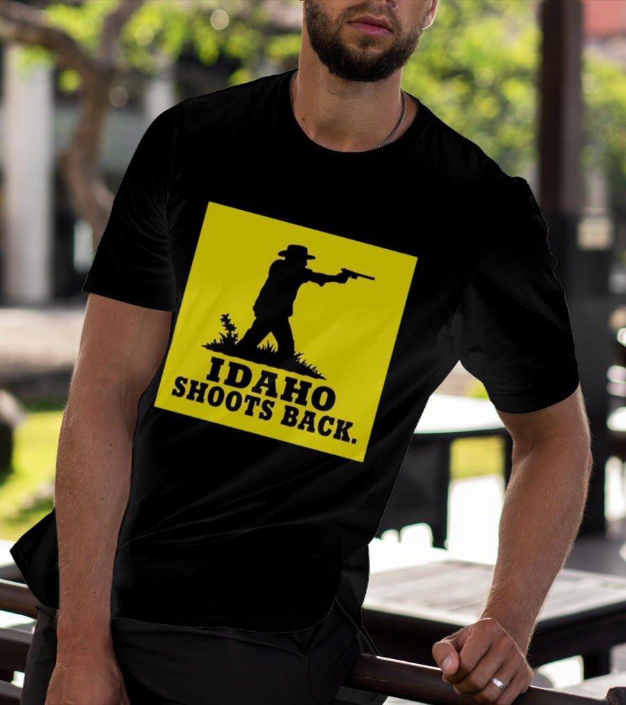 Idaho Shoots Back Cowboy Silhouette Retro Humor T-Shirt