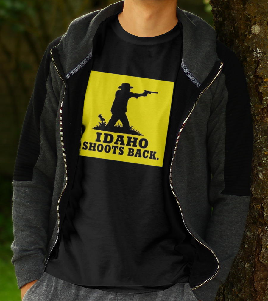 Idaho Shoots Back Cowboy Silhouette Retro Humor T-Shirt