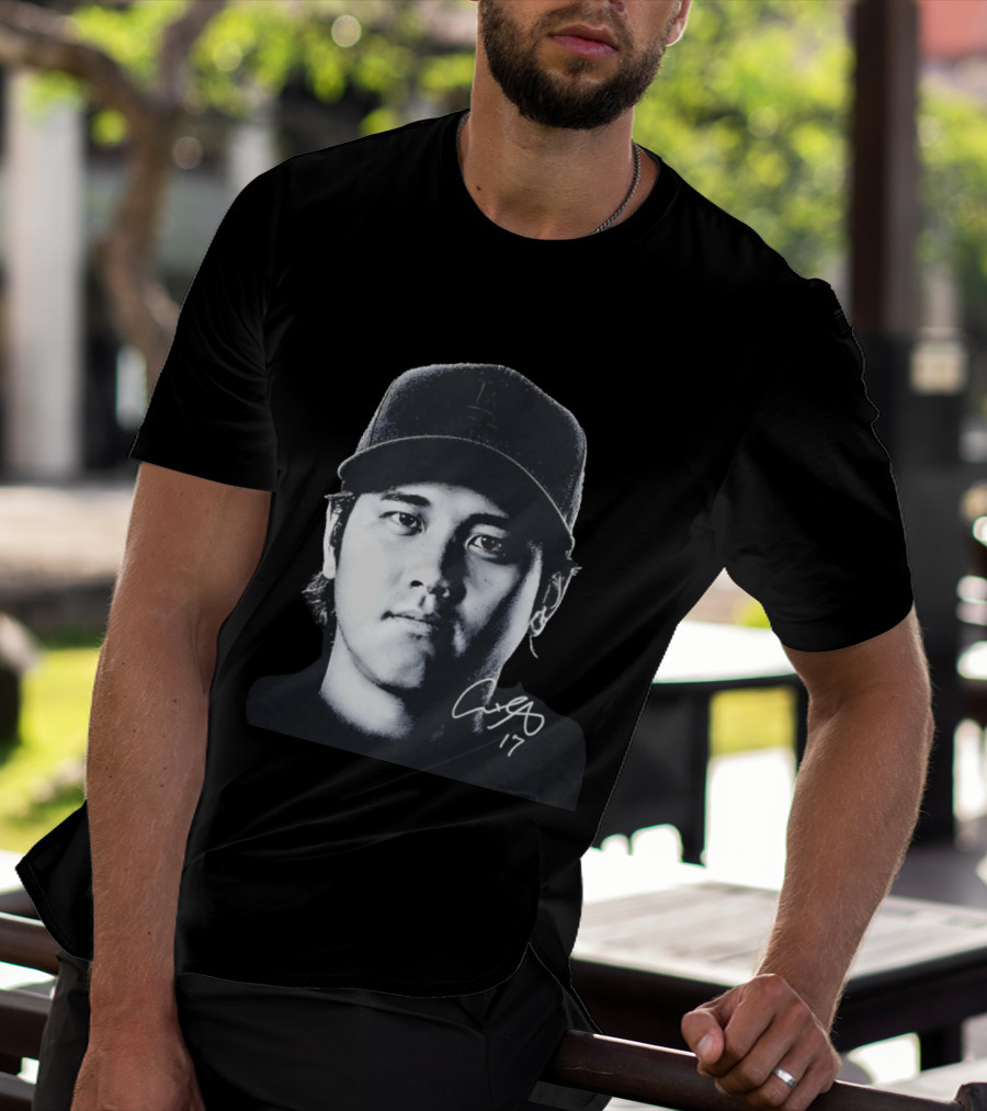 Shohei Ohtani LA Dodgers Cap Signature 17 T-Shirt
