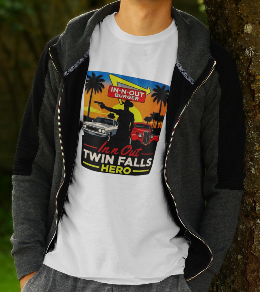 In N Out Burger Twin Falls Hero Sunset Cars Palms 2026 T-Shirt