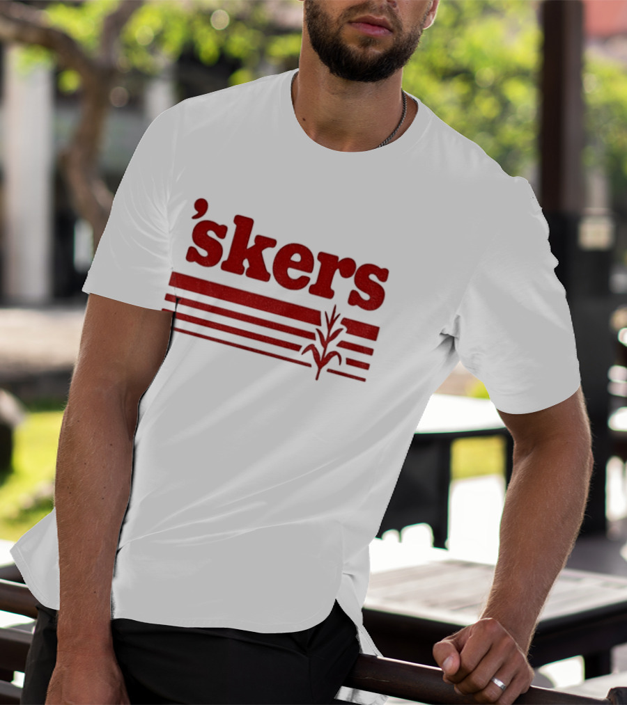 Skers Nebraska Cornhuskers Text Red Lines T-Shirt