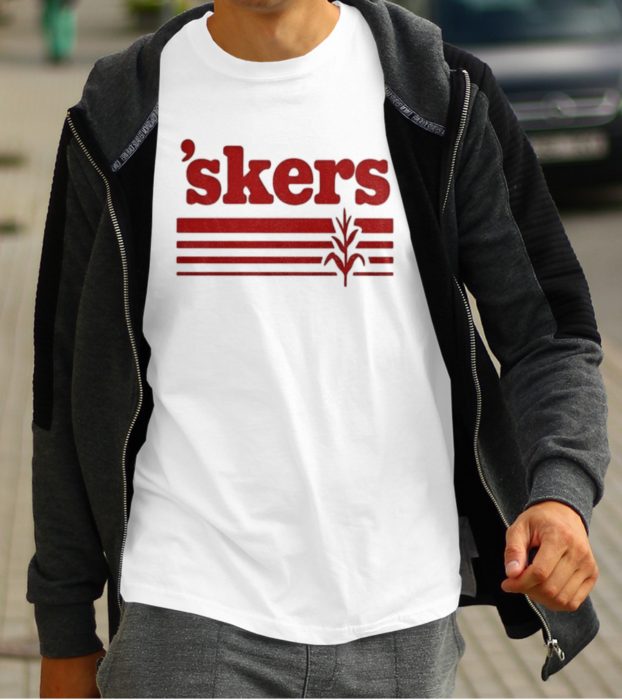 Skers Nebraska Cornhuskers Text Red Lines T-Shirt