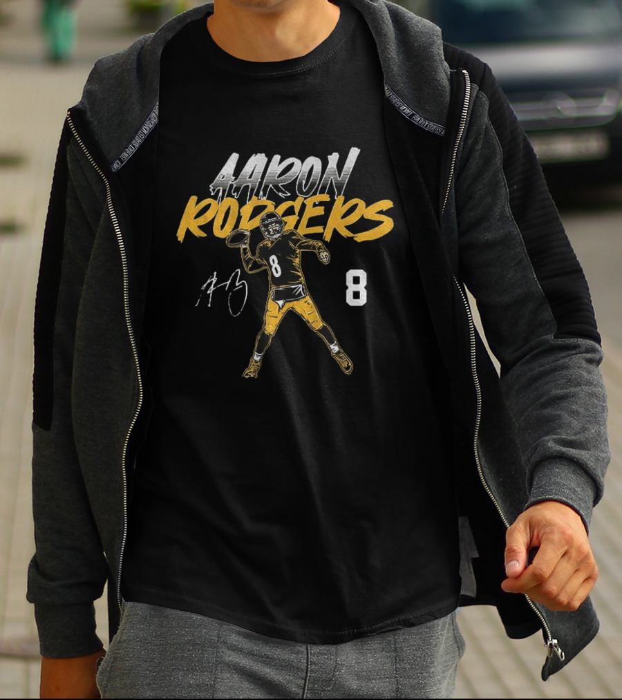 Aaron Rodgers 8 Pittsburgh Football Player Pose T-Shirt