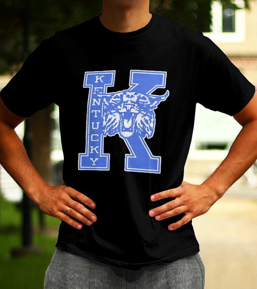 Kentucky Wildcats NCAA Distressed Block Letter K Wildcats Head T-Shirt