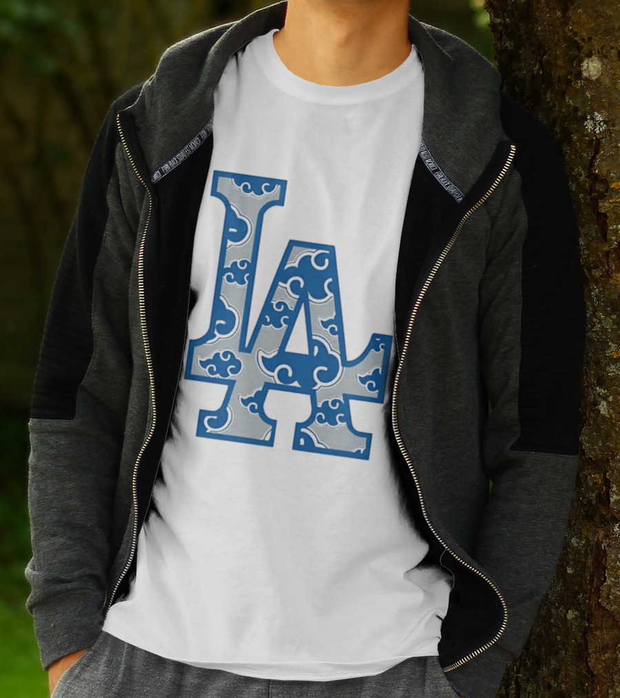 LA Kumo Royal Pattern Clouds Blue Silver T-Shirt