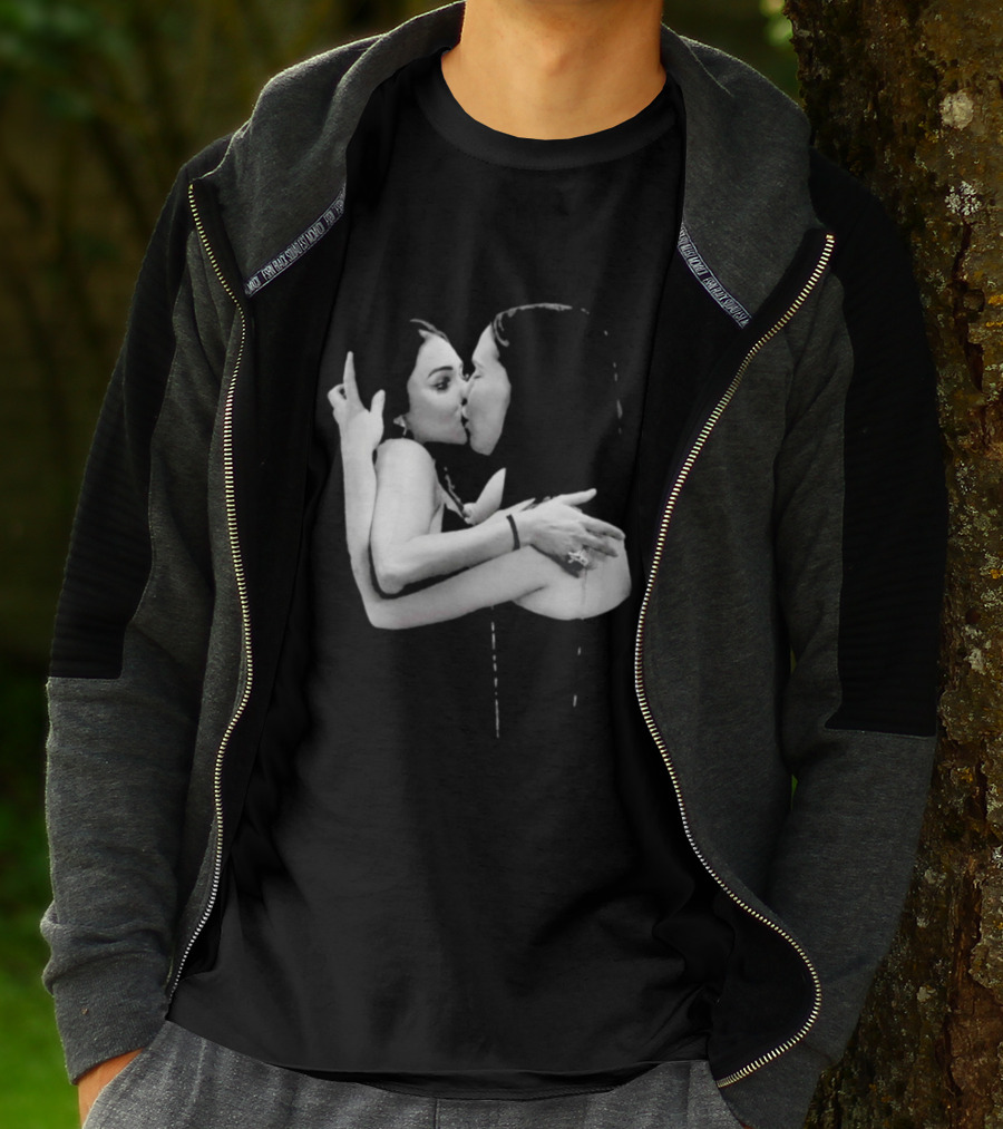 Nikita Rawal Viral Kiss Romantic Embrace T-Shirt