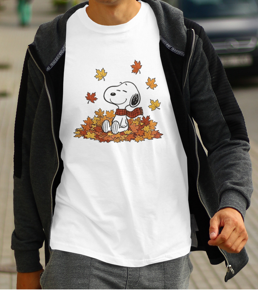 Snoopy Peanuts Autumn Leaves Fall Sitting Relaxing Scarf T-Shirt