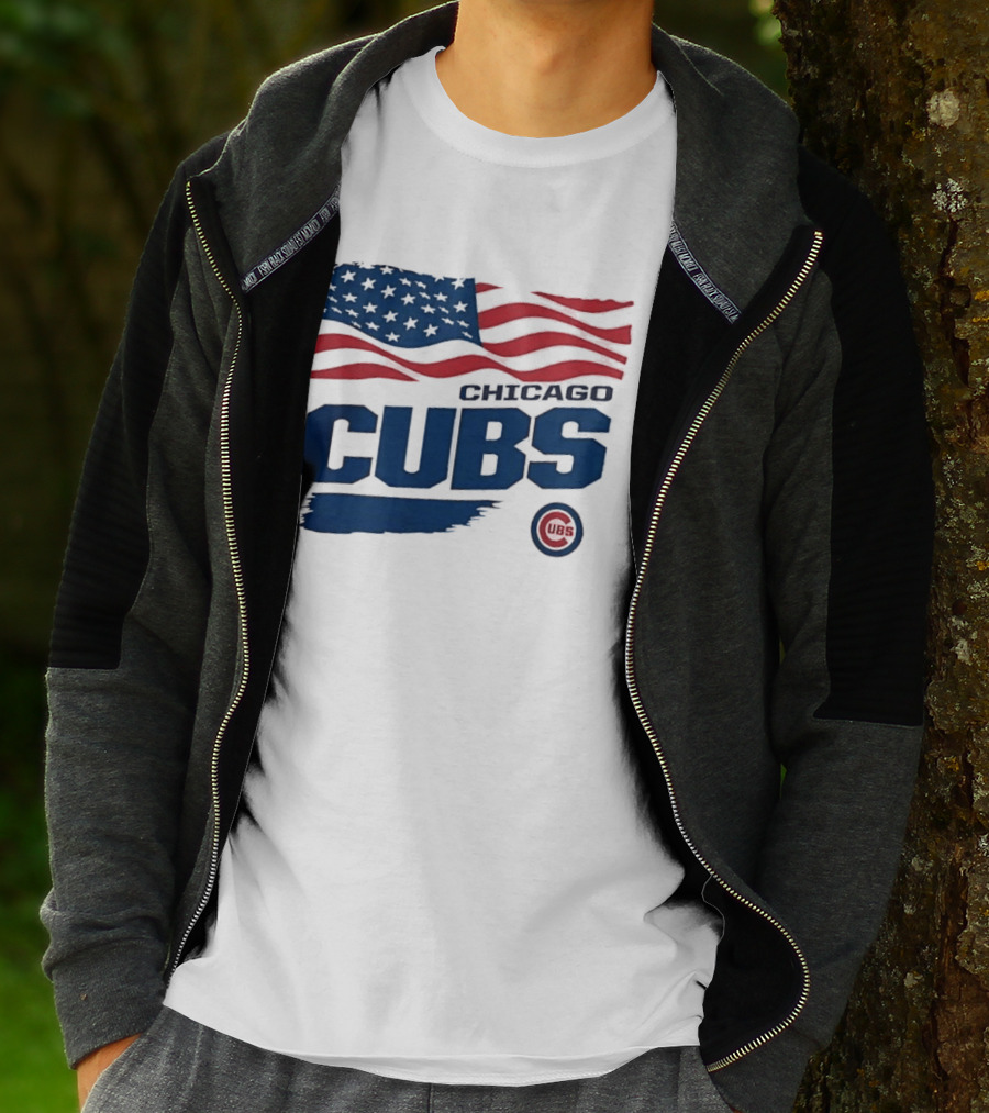 Chicago Cubs American Flag Waving Paint Brush Stroke MLB Cubs T-Shirt