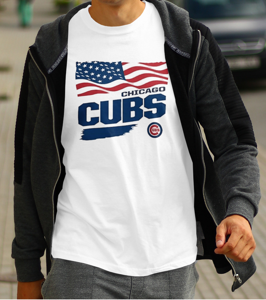 Chicago Cubs American Flag Waving Paint Brush Stroke MLB Cubs T-Shirt