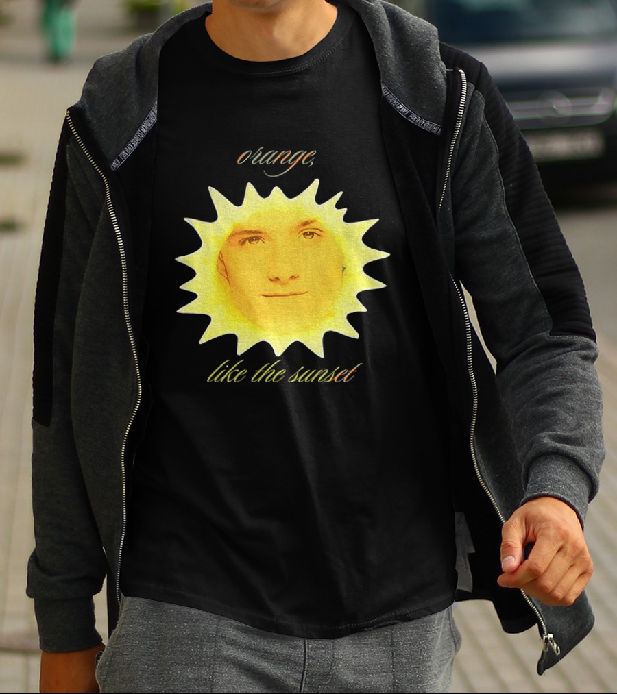Orange Like The Sunset Face In Sun Design Peeta T-Shirt
