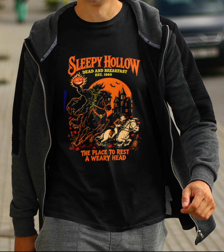 Sleepy Hollow Dead And Breakfast Est 1820 Headless Horseman The Place To Rest A Weary Head Halloween Pumpkin T-Shirt