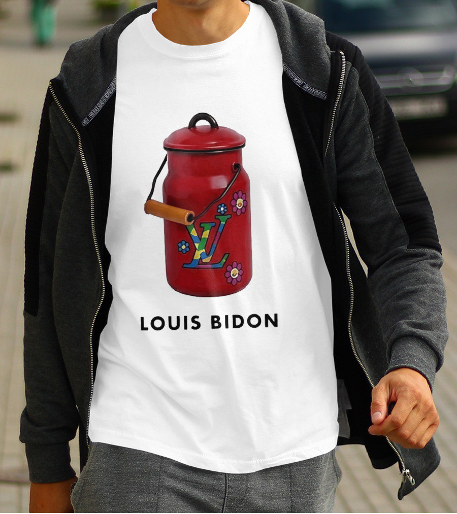 Louis Bidon Milk Jug Red Enamel Rainbow Monogram Flowers T-Shirt