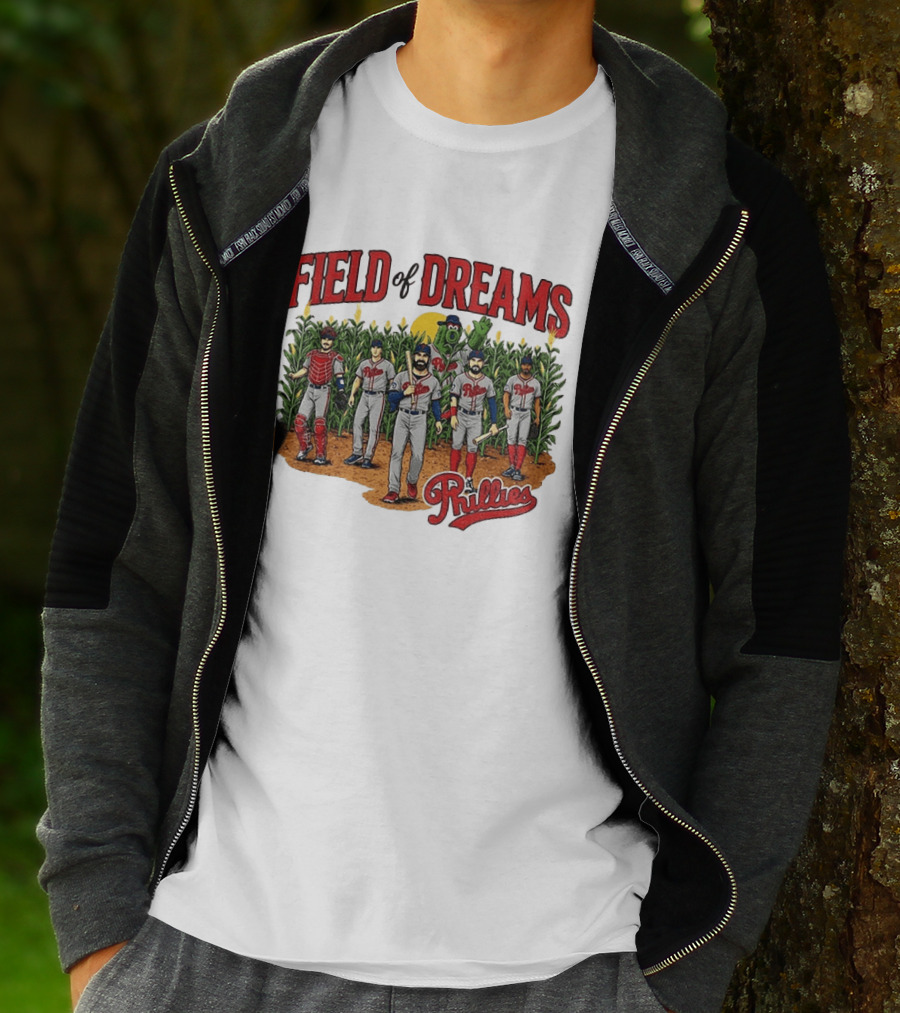 Field Of Dreams Phillies Philadelphia Baseball Players Cornfield Scene T-Shirt