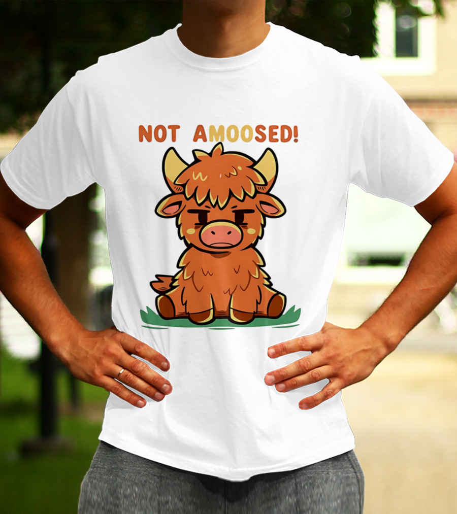 Not Amoosed Cute Grumpy Highland Cow Pun T-Shirt