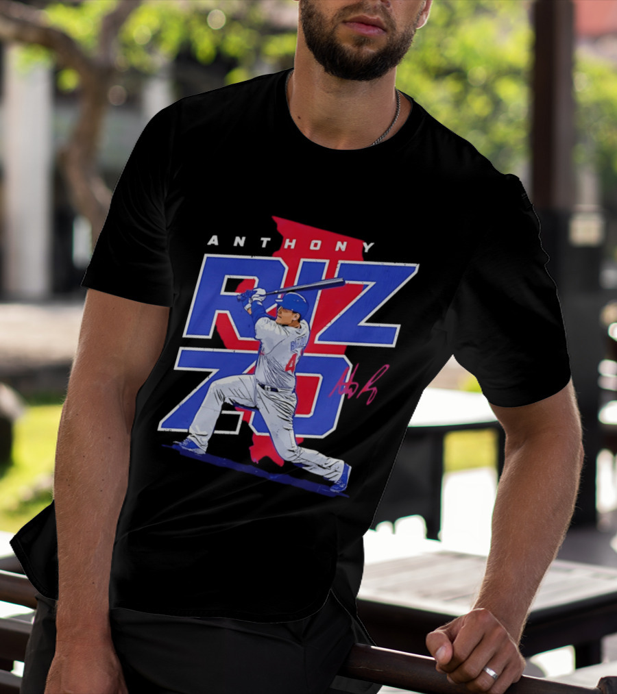 Anthony Rizzo 44 Chicago Cubs Batting Illinois Map T-Shirt