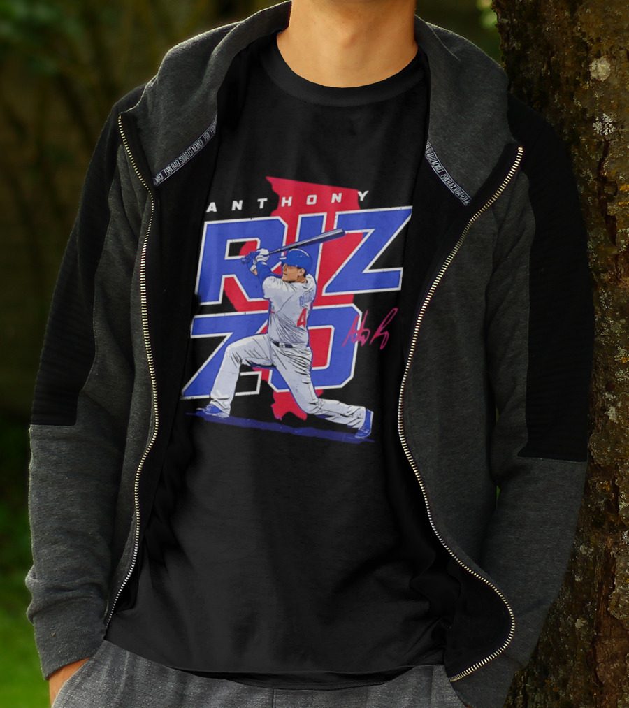 Anthony Rizzo 44 Chicago Cubs Batting Illinois Map T-Shirt