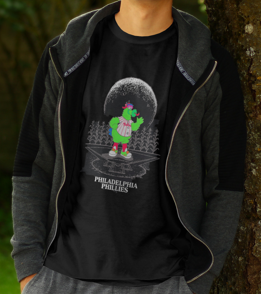 Philadelphia Phillies Field Of Dreams Phanatic Baseball Cornfield Moon T-Shirt