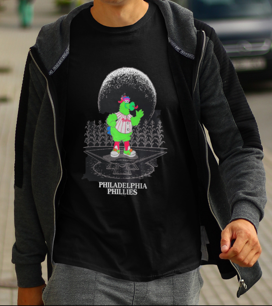 Philadelphia Phillies Field Of Dreams Phanatic Baseball Cornfield Moon T-Shirt