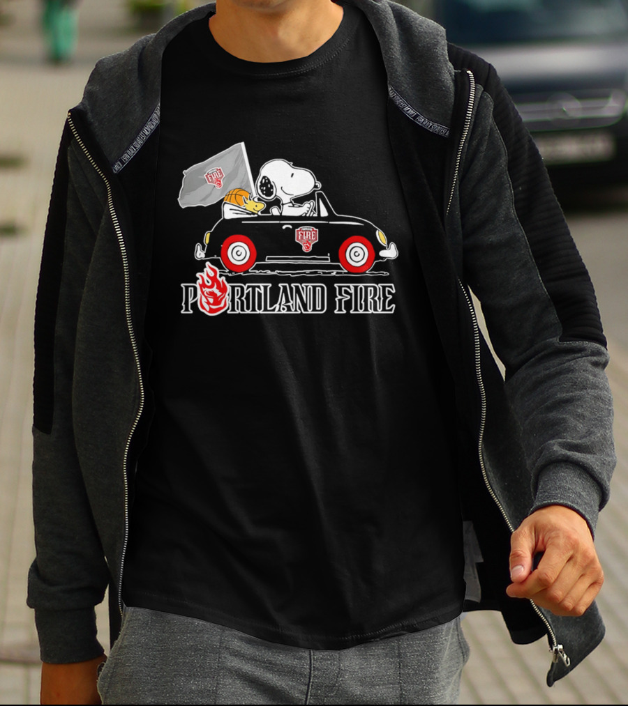 Portland Fire Snoopy And Woodstock Driving Vintage Car With Flag T-Shirt