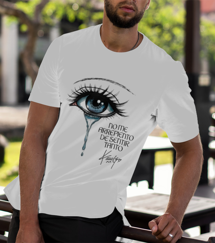 Karol G No Me Arrepiento De Sentir Tanto Crying Blue Eye T-Shirt
