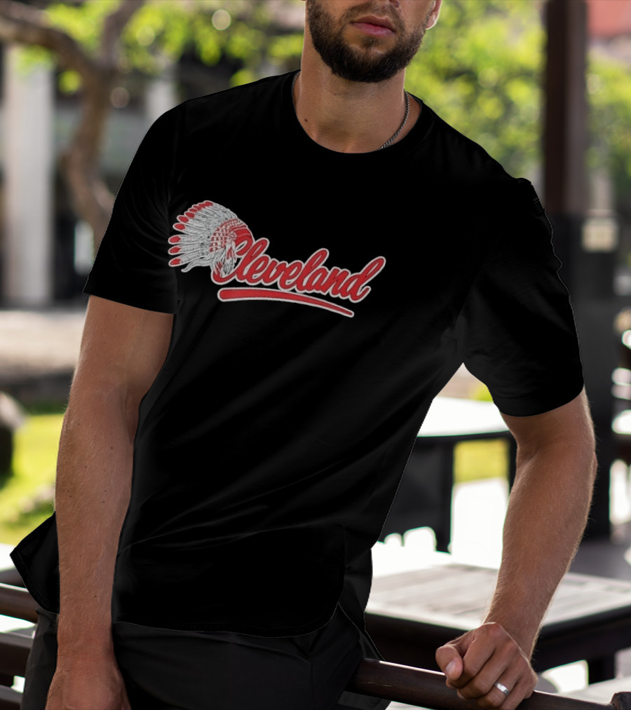 Cleveland Native American Feather Headdress Distressed Script T-Shirt