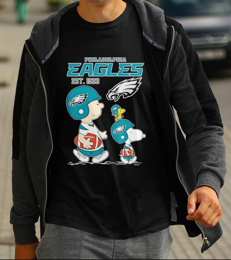 Philadelphia Eagles Est 1933 Cartoon Boy Dog Helmets Footballs T-Shirt