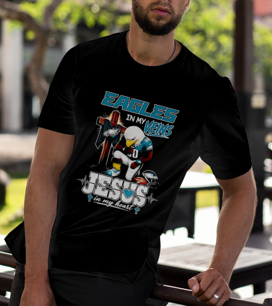 Eagles In My Veins Jesus In My Heart Kneeling Cross Football Helmet T-Shirt