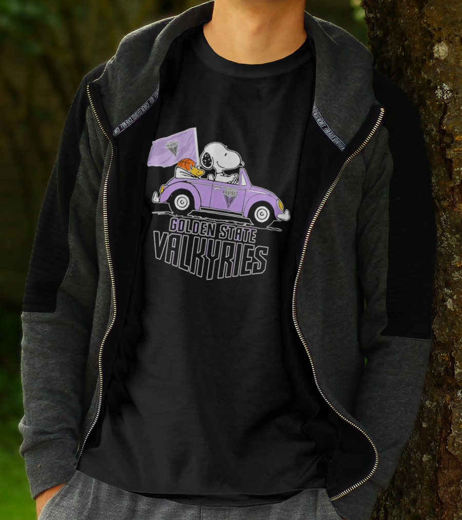 Golden State Valkyries Snoopy Volkswagen Beetle T-Shirt