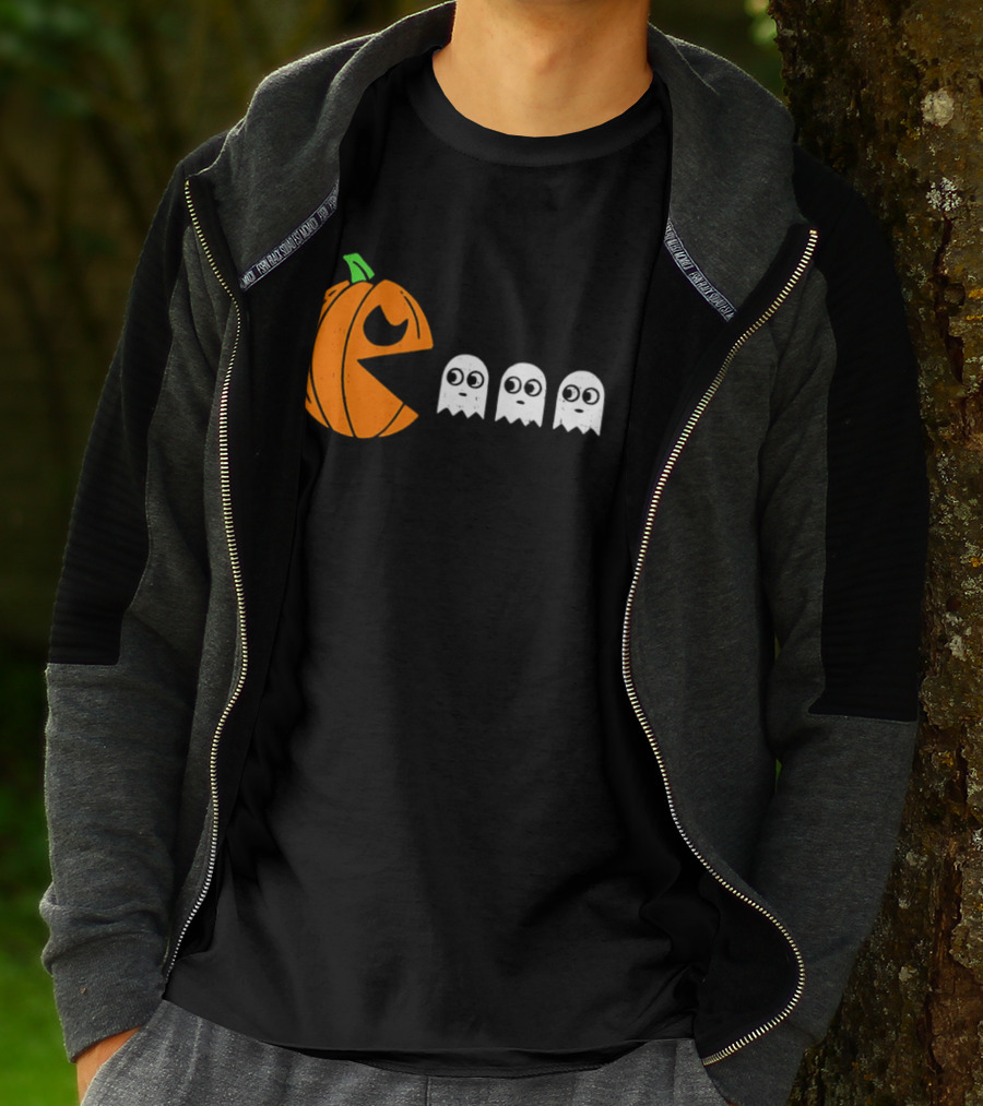 Halloween Pumpkin Pac Man Chasing White Ghosts Distressed Cartoon T-Shirt