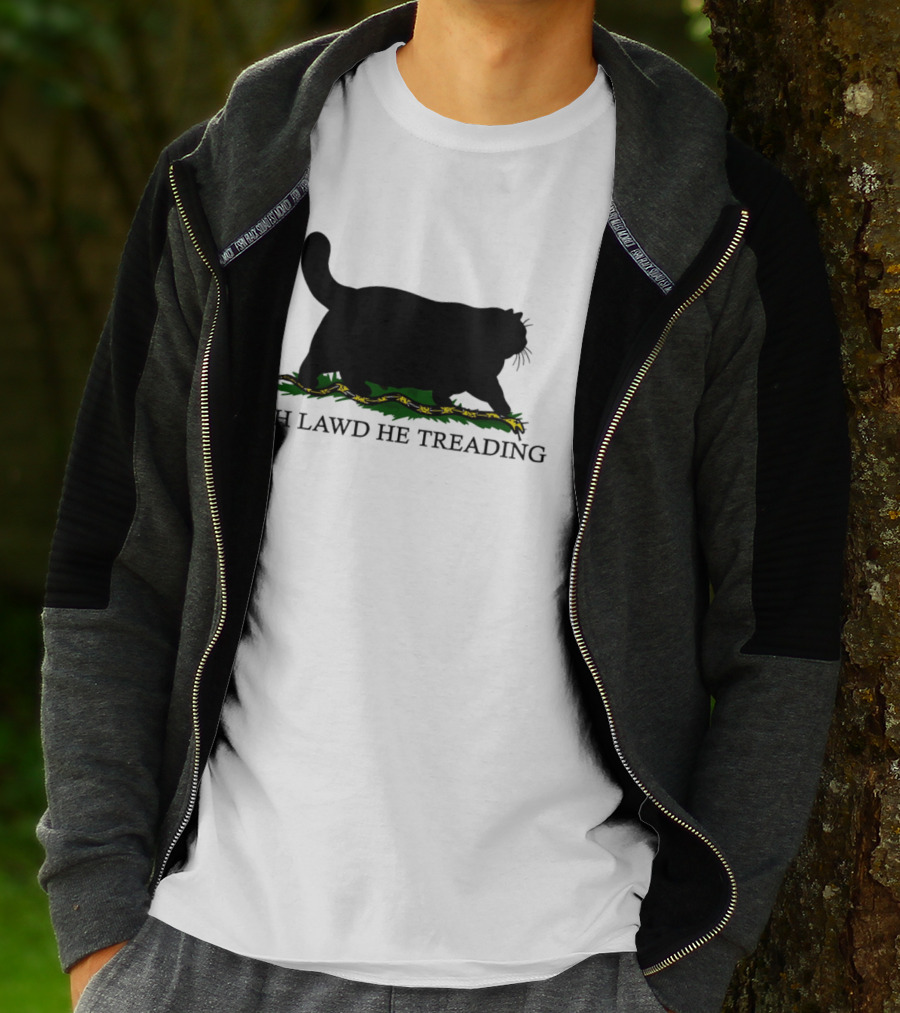 Oh Lawd He Treading Cat Silhouette With Snake And Grass T-Shirt