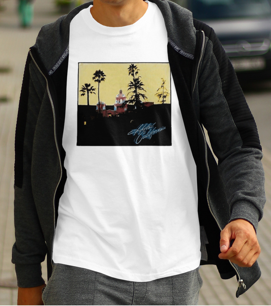 Hotel California Resort Scene 90s Eagles Justin Bieber 1995 T-Shirt