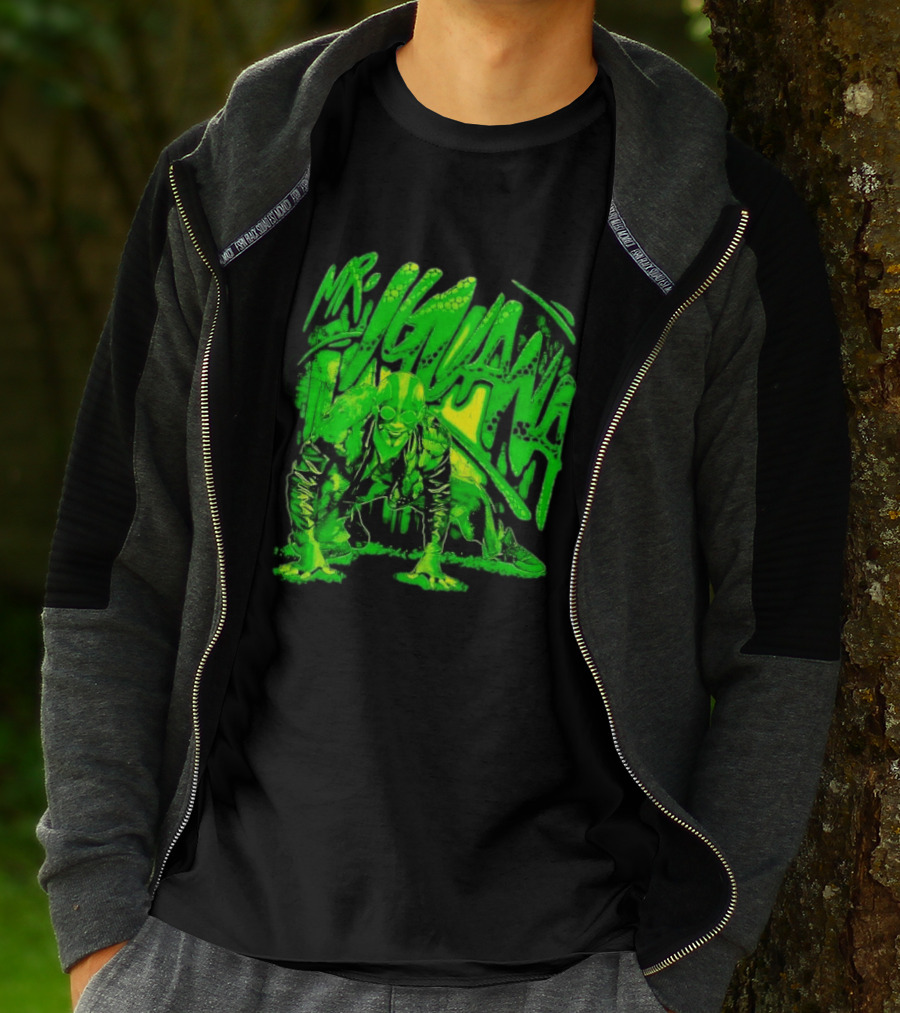 Mr Iguana Crouching Mexican Luchador Green Lizard Scale Graffiti T-Shirt