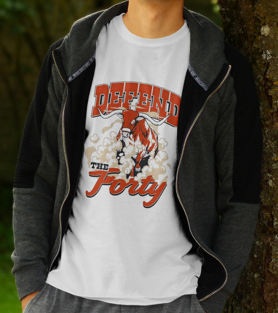 Defend The Forty Longhorn Bull Dust Clouds Halftone T-Shirt