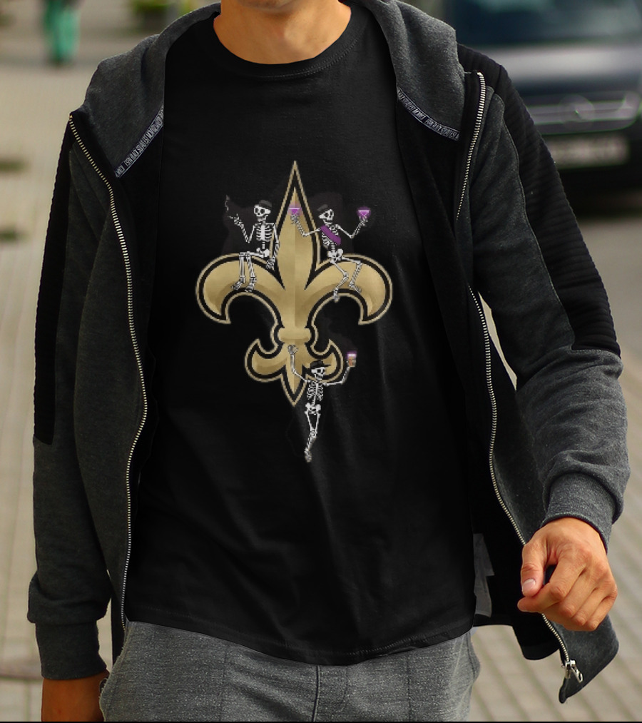 New Orleans Saints Fleur De Lis Skeletons Drinking Smoking T-Shirt